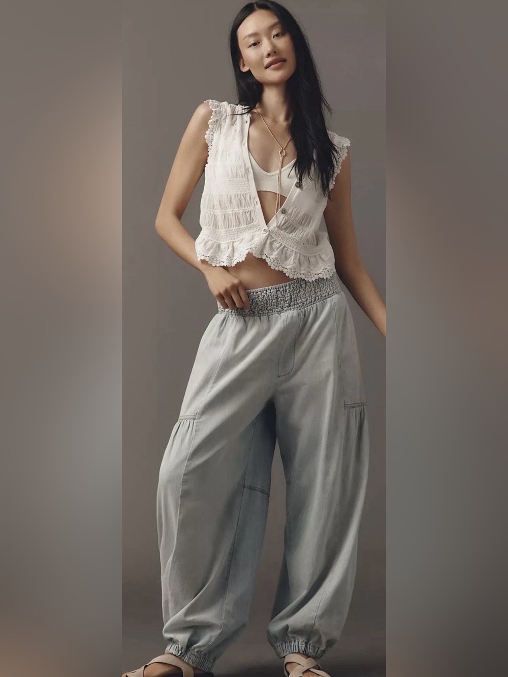 Anthropologie PILCRO high rise pull on balloon soft jeans in starfish wash